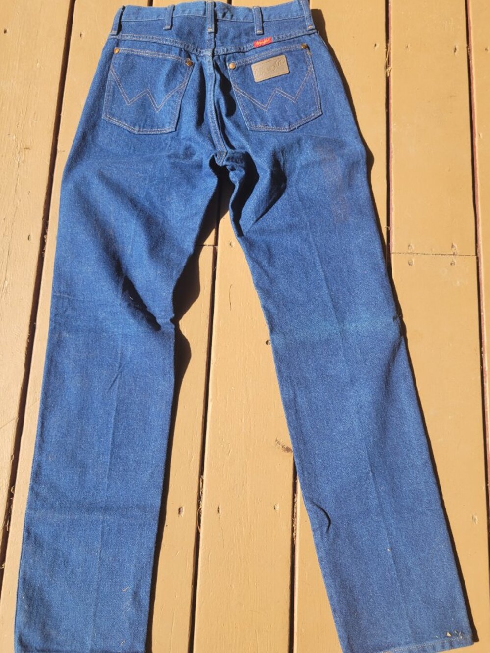 Vintage 1980s Wrangler Cowboy Cut Jeans - Picture 2 of 6